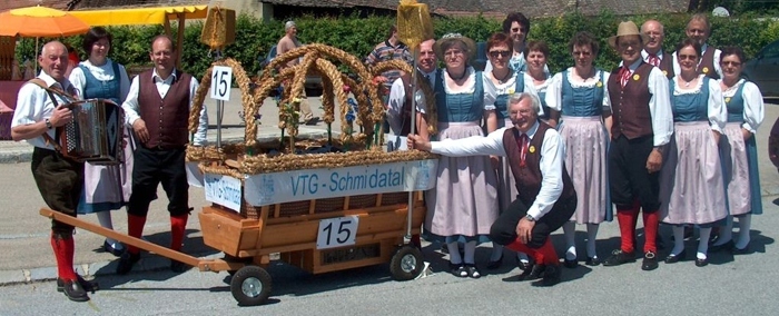 Marillenkirtag 2001
in Spitz an der Donau